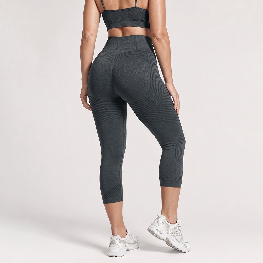 Leggings Capri Opacos con Diseño 3D Acanalado | Silix